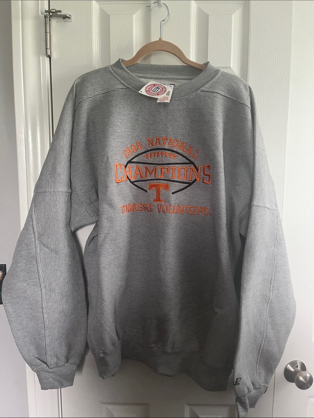 Tennessee Volunteers Gray 'Champions' Crewneck Sweatshirt